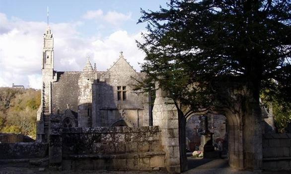 Patrimoine religieux en Bretagne - Stereden, Village de Chalets