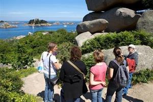 Perros-Guirec : visite guidées de Ploumanach avec la Maison du Littoral