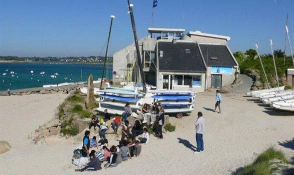 Loisirs nautiques et classes de mer à Pleumeur Bodou en Bretagne - Stereden, Village de Chalets