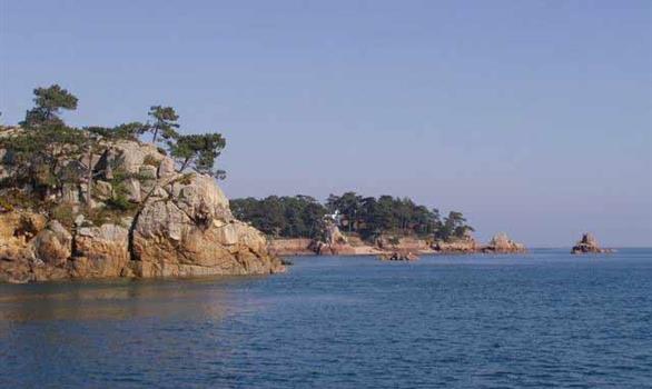 L'ile de Bréhat sur la Côte du Goelo - Stereden, Village de Chalets