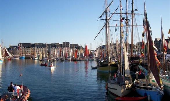 Paimpol : le port - Stereden, Village de Chalets