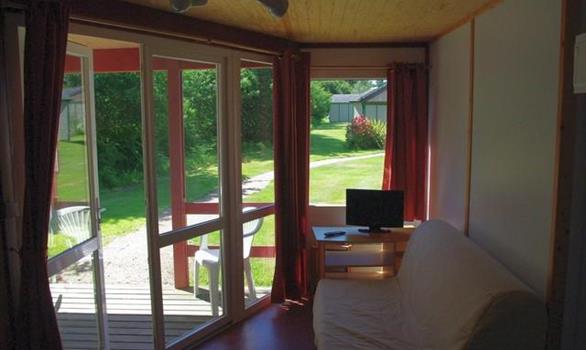 Pas ou peu de vis-à-vis : espace, verdure, calme, chants des oiseaux... ici, on respire ! - Stereden, Village de Chalets