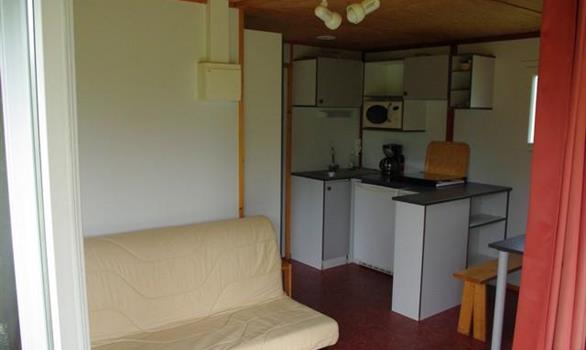 Plus spacieux que le mobilhome, le chalet est aussi plus agréable - Stereden, Village de Chalets