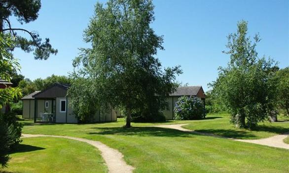 Vacances en famille en Bretagne - Stereden, Village de Chalets