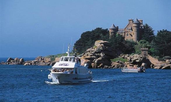 Perros-Guirec : croisière aux 7 iles - Stereden, Village de Chalets