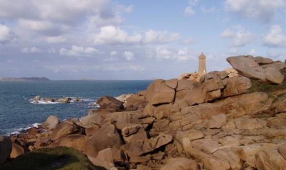 Perros-Guirec en Bretagne - Stereden, Village de Chalets