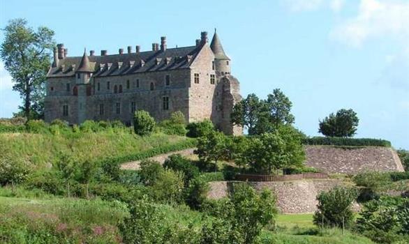 chateau de la Roche Jagu en Bretagne - Stereden, Village de Chalets