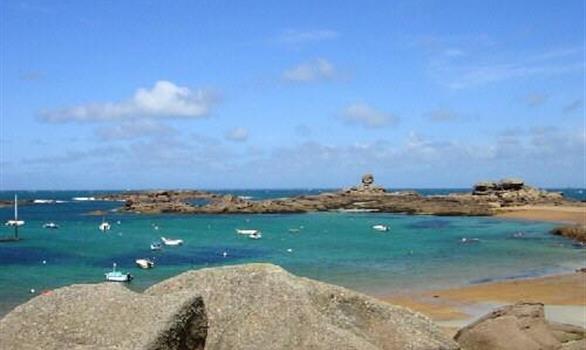 la plus belle plage de Bretagne - Stereden, Village de Chalets