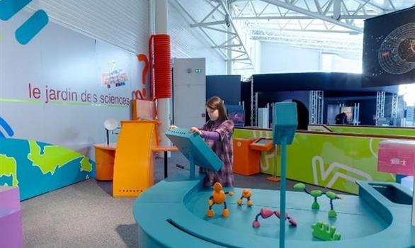 Loisirs pour jeunes enfants en Bretagne - Stereden, Village de Chalets
