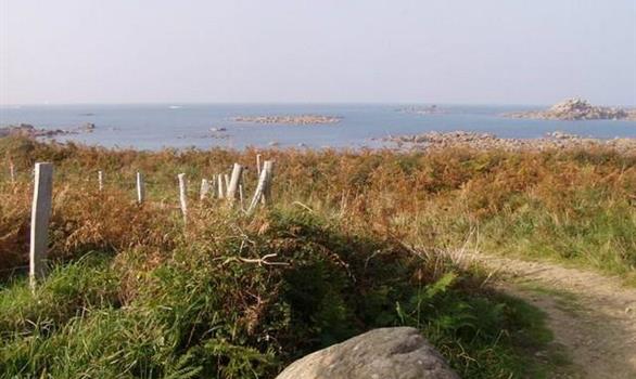 Séjour randonnée sur la Côte de Granit Rose - Stereden, Village de Chalets