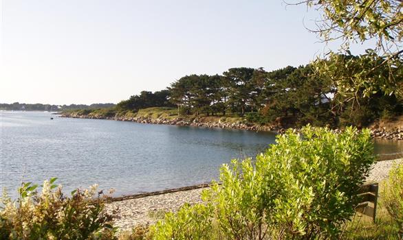 Pleumeur-Bodou : plage de Keryvon - Stereden, Village de Chalets