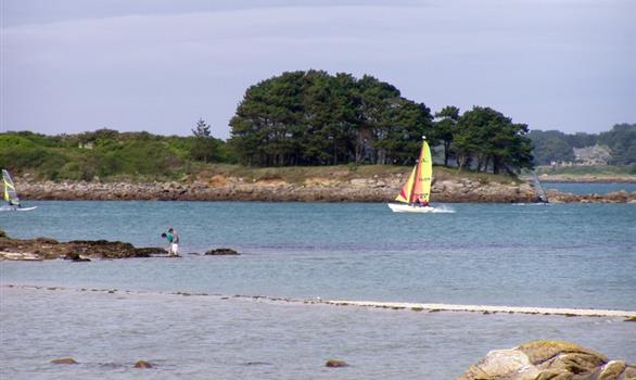 Pleumeur-Bodou : la baie de Keryvon - Stereden, Village de Chalets