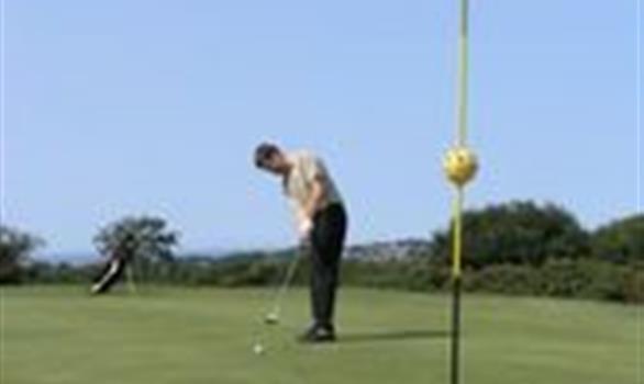 Golf 18 trous en Bretagne - Stereden, Village de Chalets