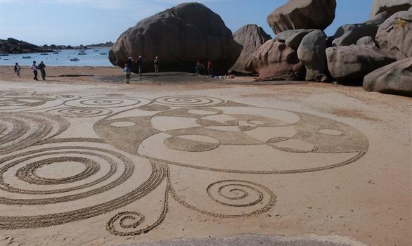 Festival Landart en Bretagne grandes marées septembre - Stereden, Village de Chalets