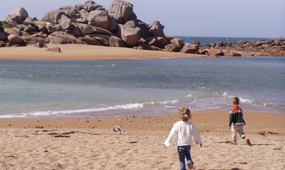 Vacances de Toussaint en Bretagne : séjour en famille - Stereden, Village de Chalets