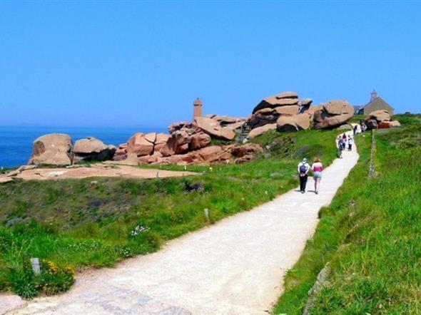 Perros-Guirec : Grand Site de Ploumanach - Stereden, Village de Chalets