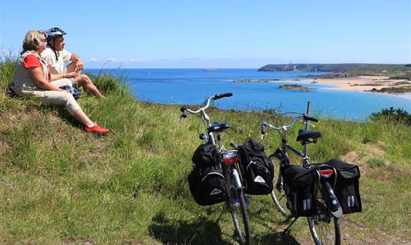 Hébergement groupe cyclotouristes sortie vélo en Bretagne - Stereden, Village de Chalets