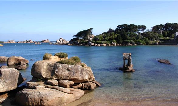 Grand Site de Ploumanac'h : plage et oratoire de Saint-Guirec - Stereden, Village de Chalets