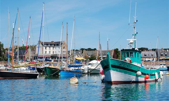 Vacances de Pâques en Bretagne : ports de pêche, balades en bord de mer - Stereden, Village de Chalets