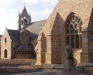Le granite comme matériau de construction : l'église de Trégastel