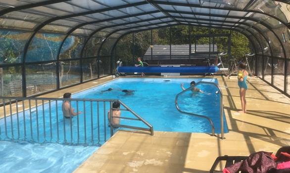 La piscine couverte - Stereden, Village de Chalets
