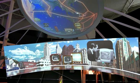 La Terre connectée, une  nouvelle projection audiovisuelle grand format - Stereden, Village de Chalets
