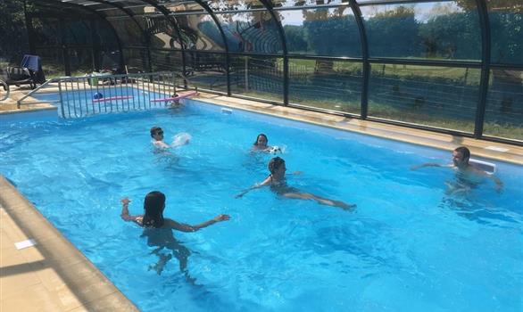 piscine chauffée et couverte STEREDEN - Stereden, Village de Chalets