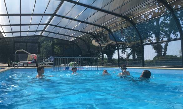 piscine chauffée et couverte STEREDEN - Stereden, Village de Chalets