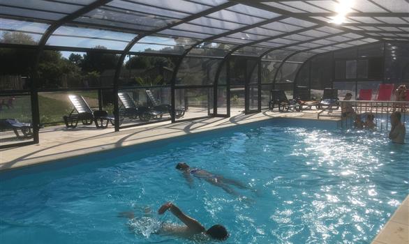 piscine chauffée et couverte  - Stereden, Village de Chalets