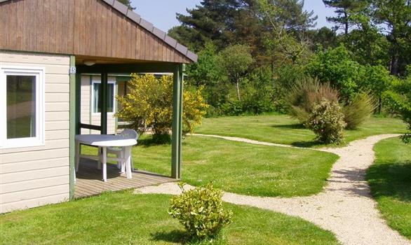 Uniquement des chalets, dispersés dans un parc sans voitures. - Stereden, Village de Chalets