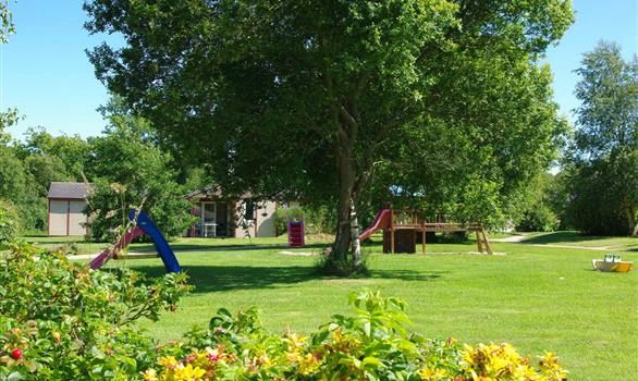 Parc Résidentiel de Loisirs - Stereden, Village de Chalets