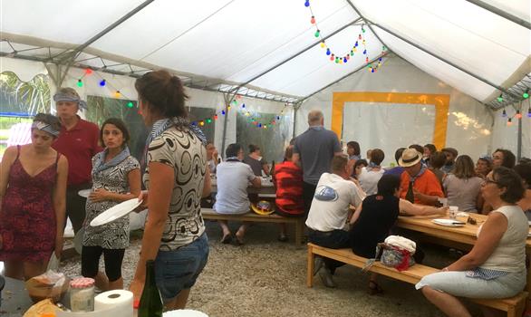 Repas galettes et crêpes les samedis soirs, sur place - Stereden, Village de Chalets