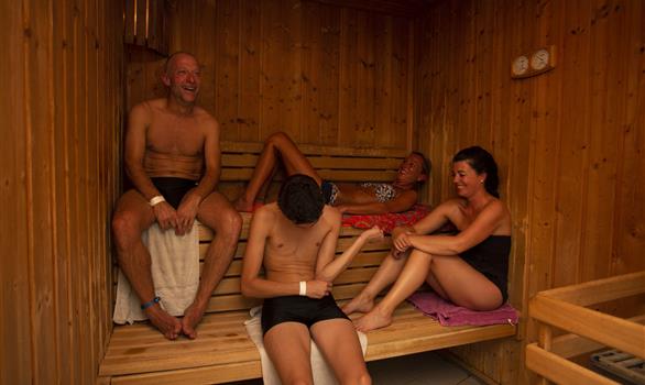 Forum de Trégastel : Sauna en famille ou entre amis - Stereden, Village de Chalets